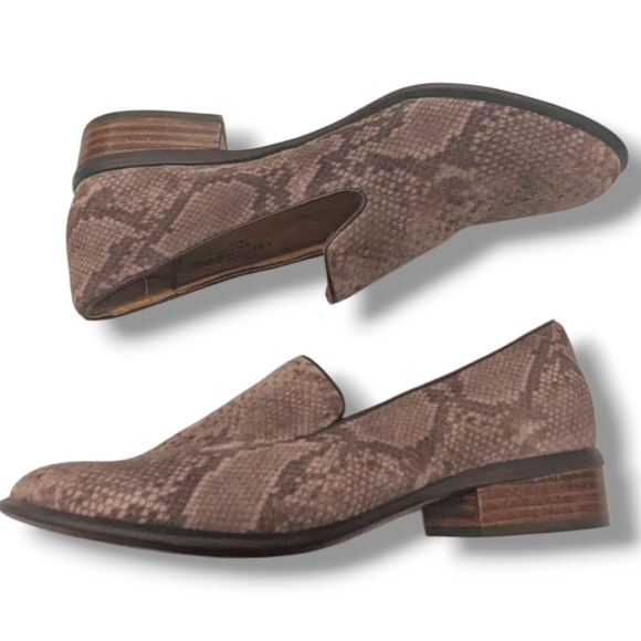 Sofft Shoes - NEW Sofft Severn Snake Print Leather Slip On Loafers Size 6.5
